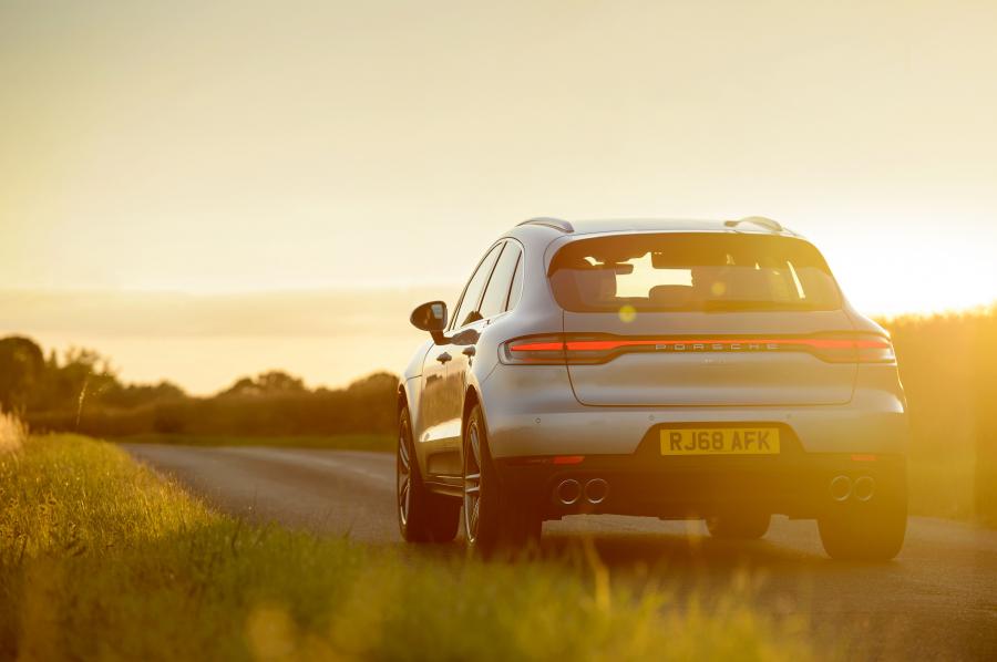  Porsche Macan (95B) 2019 года  (UK) (фото 10 из 38)